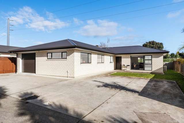 Welcome Home to Serenity in Tuakau!