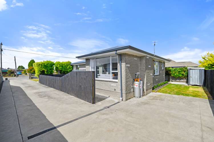 66 Neill Street Hornby_22