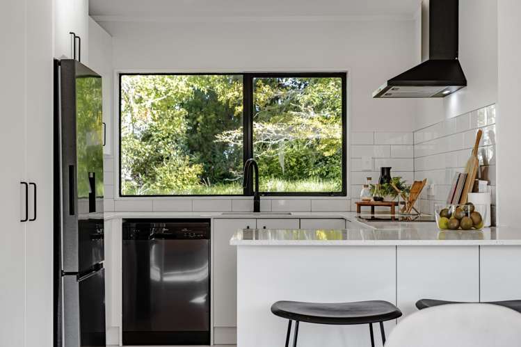 75a Birdwood Road Swanson_8
