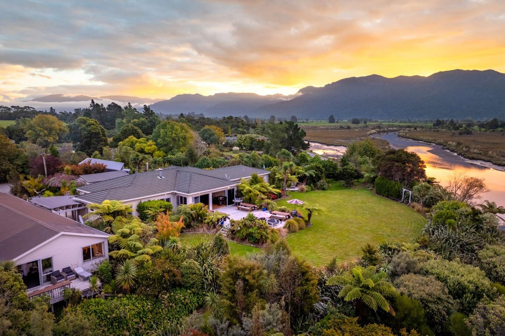 2321 Takaka-Collingwood Highway Collingwood_0