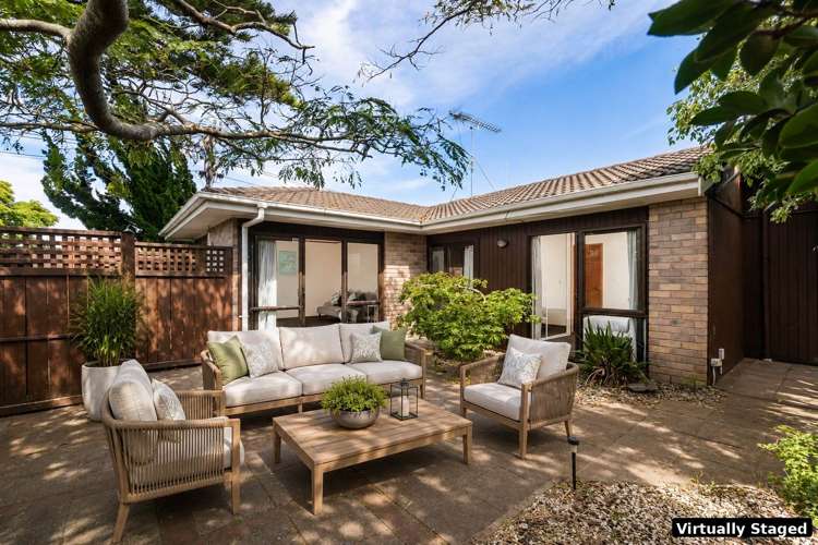 110X Grey Street Onehunga_11