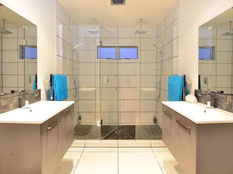 17 Andre Rise Stanmore Bay_11