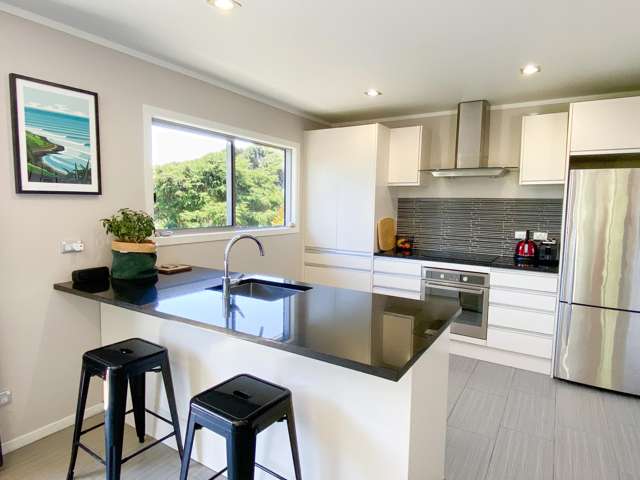 33 Whaanga Road Raglan_2