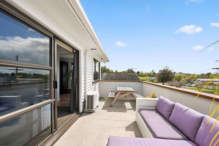 35 Thomson Avenue Dinsdale_18