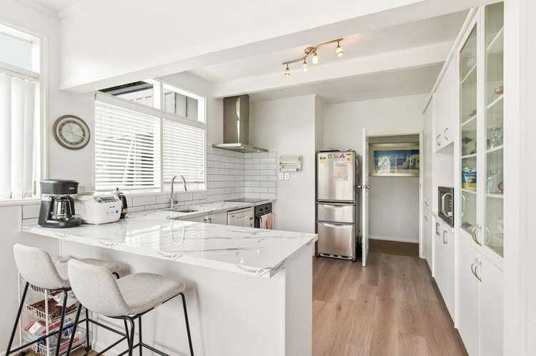 19 Churton Drive Churton Park_2