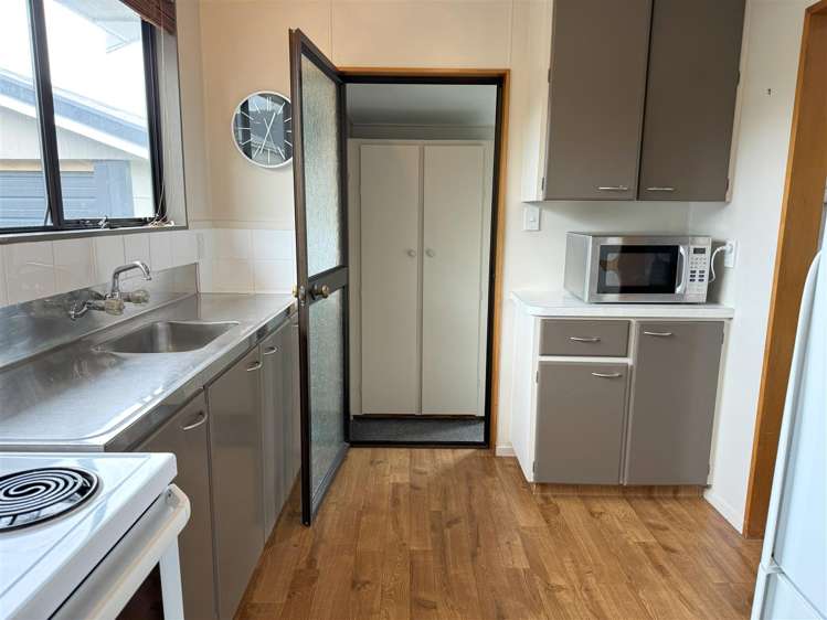 6b Swift Street Blaketown_4