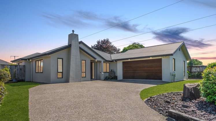 49 Stoneleigh Drive_0