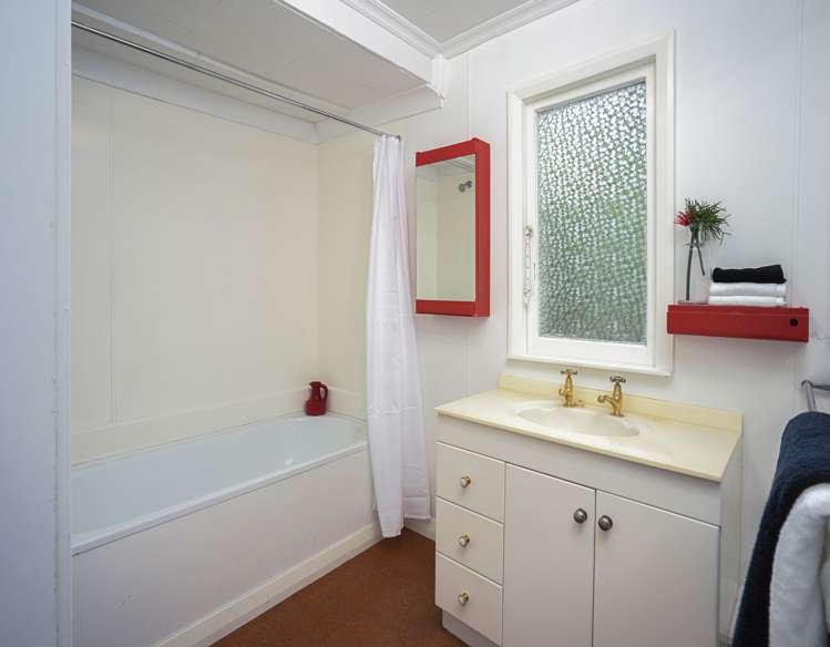 1 Examiner Street Nelson City_15