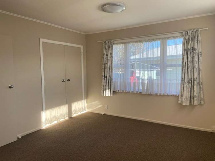 58 Coverdale Street Onekawa_3