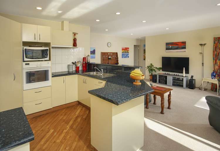 104 Templemore Drive Richmond_5