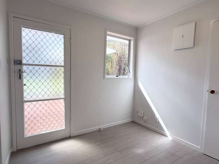 1/25 Regency Place Sunnynook_11