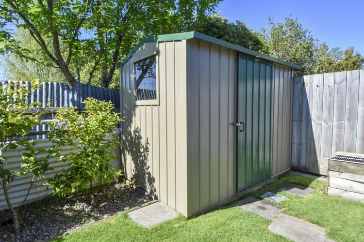 15 Ashmore Park Road Carterton_20