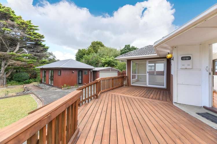 42 Maui Pomare Street Blockhouse Bay_1