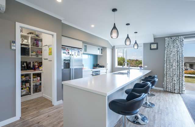 11 Fullford Drive Richmond_3