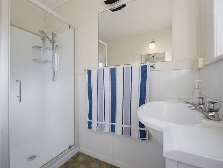 2 Hikutaia Street Te Aroha_12