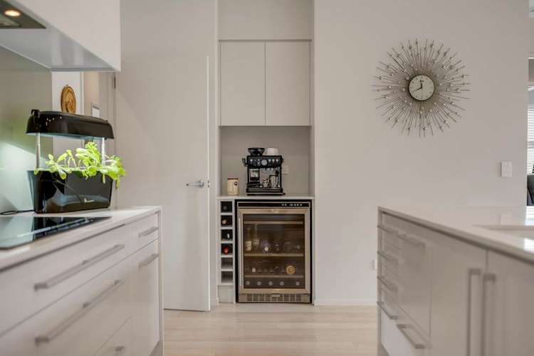 24 Lydiard Place Beachlands_30