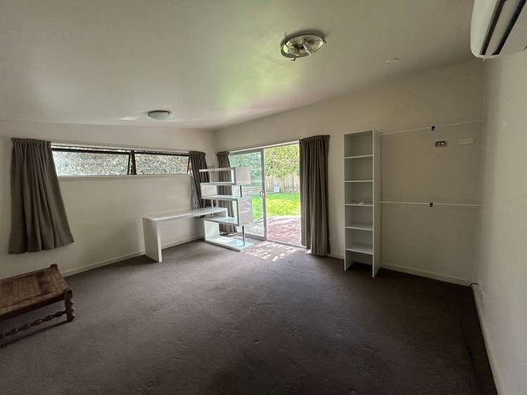 84 Weka Street Miramar_16