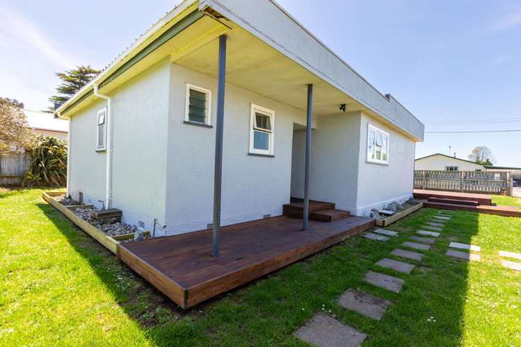 2 Edinburgh Street Dannevirke_15
