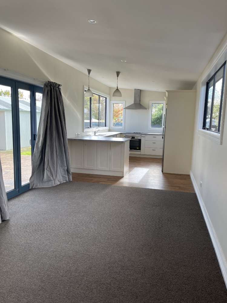 9 South Terrace Darfield_2