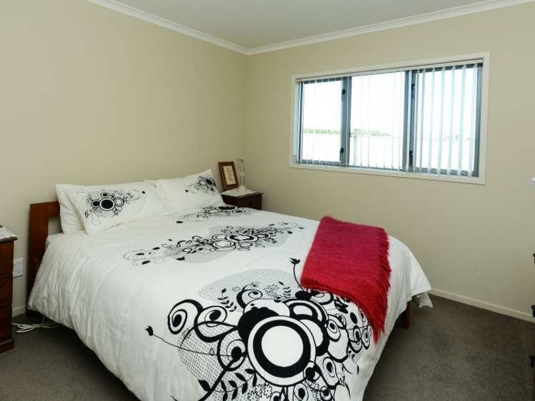 6 Highgrove Place Waipukurau and Surrounds_10