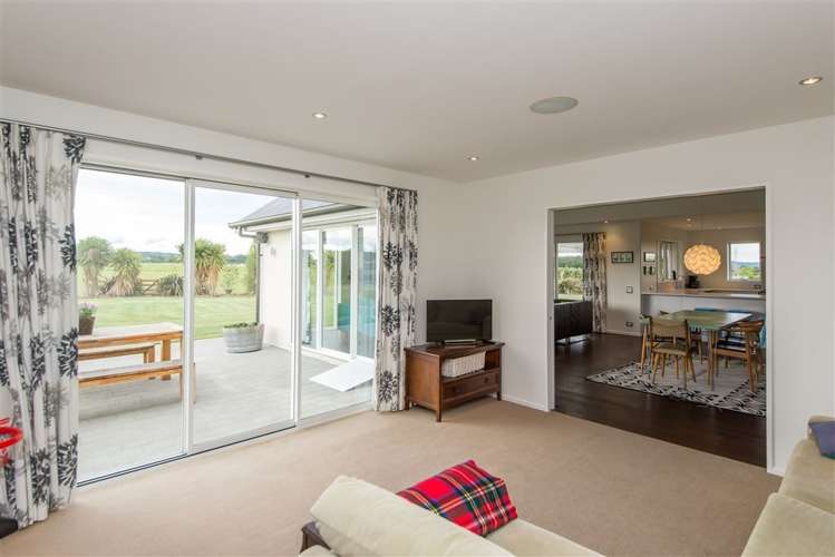 99 Bruces Road Sefton_6