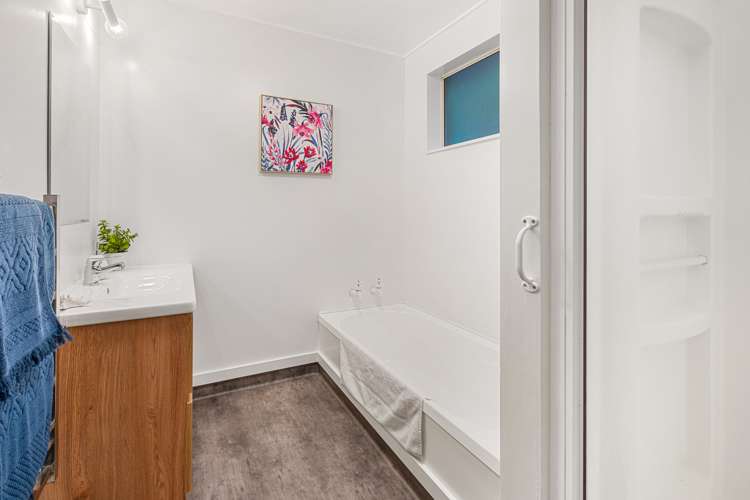 1 Elizabeth Avenue East Taieri_15