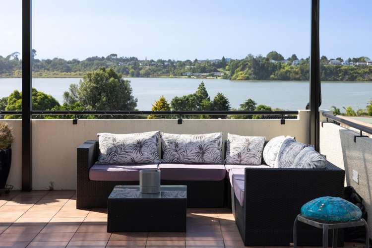 8 Lorrigan Way Welcome Bay_27