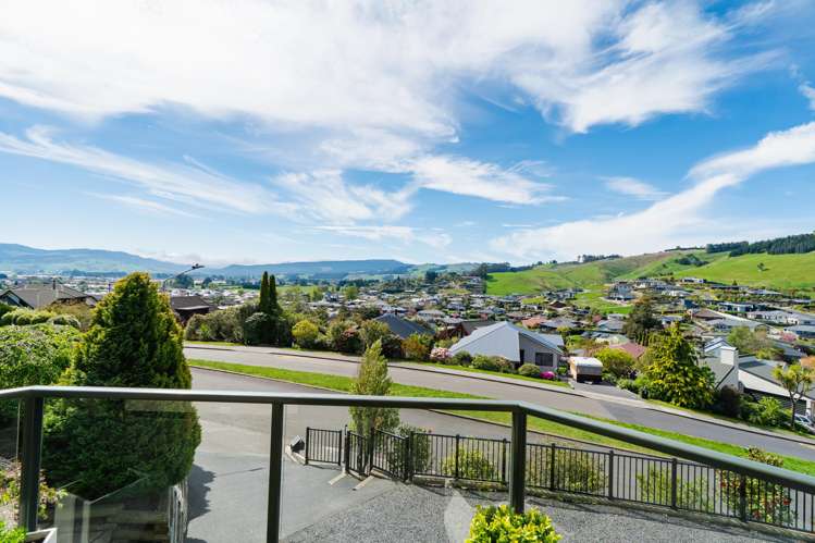 25 Joe Brown Avenue Mosgiel_13