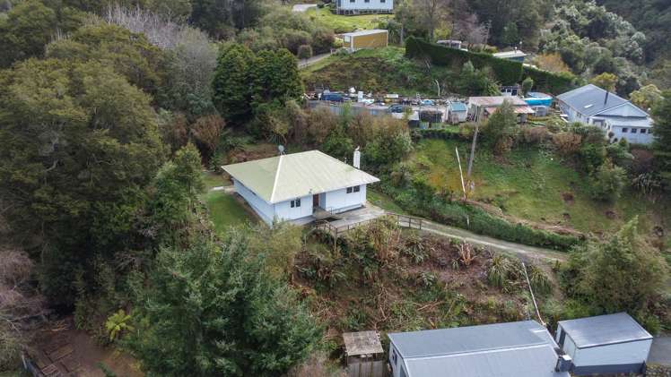 11 Morepork Lane Waipori_24