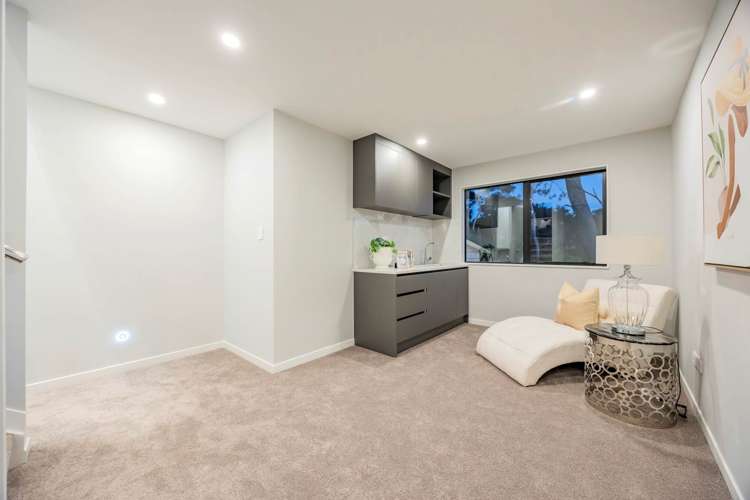 27A Kyle Road Greenhithe_21