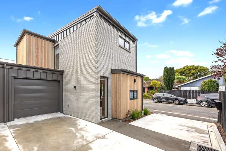 1/19 Courtenay Street St. Albans_12