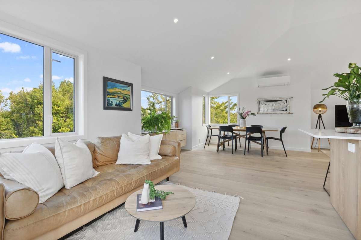 2/4 Richards Avenue_5