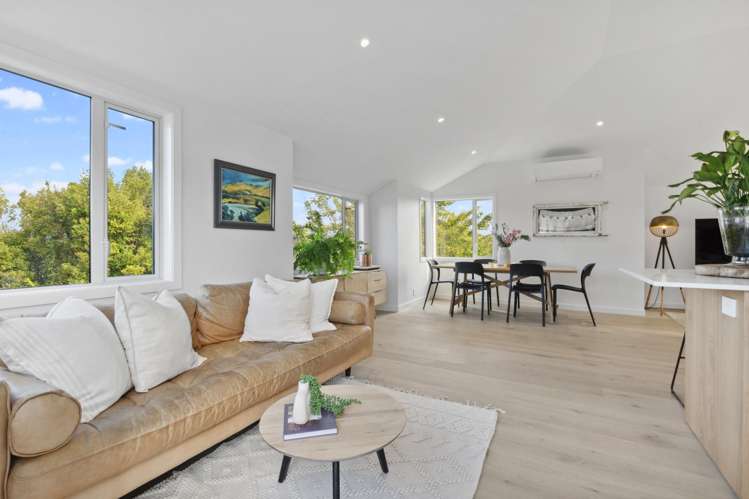 2/4 Richards Avenue Forrest Hill_9