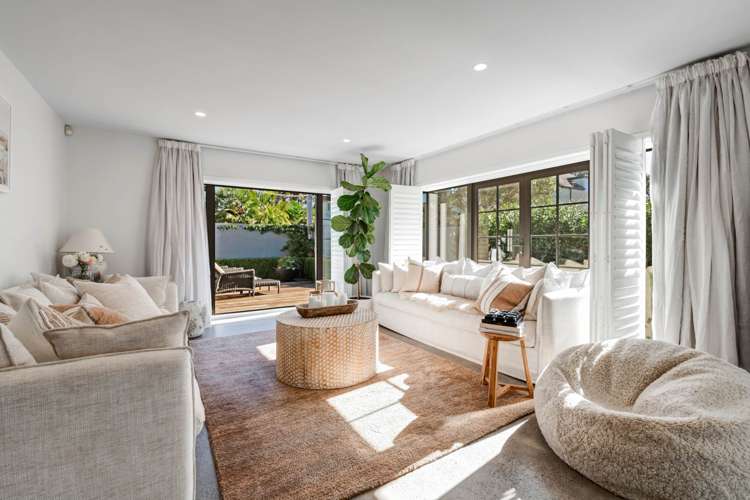 99A The Esplanade Manly_7