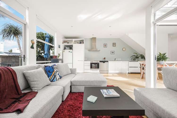 22/189 Mangatawhiri Road Omaha_3