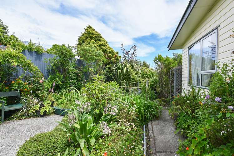 10 Whitcombe Terrace Hokitika_22