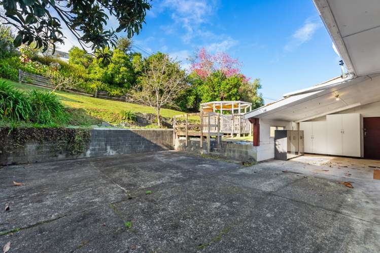44 Hilltop Avenue Morningside_13