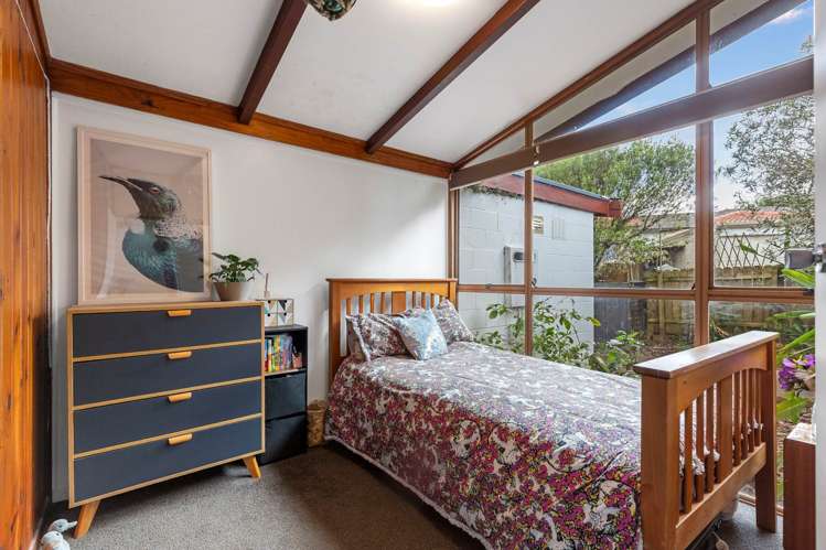 1/29 Heron Place Pakuranga Heights_6