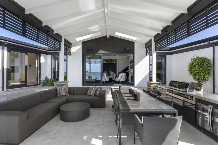 76 Bramley Drive Farm Cove_11