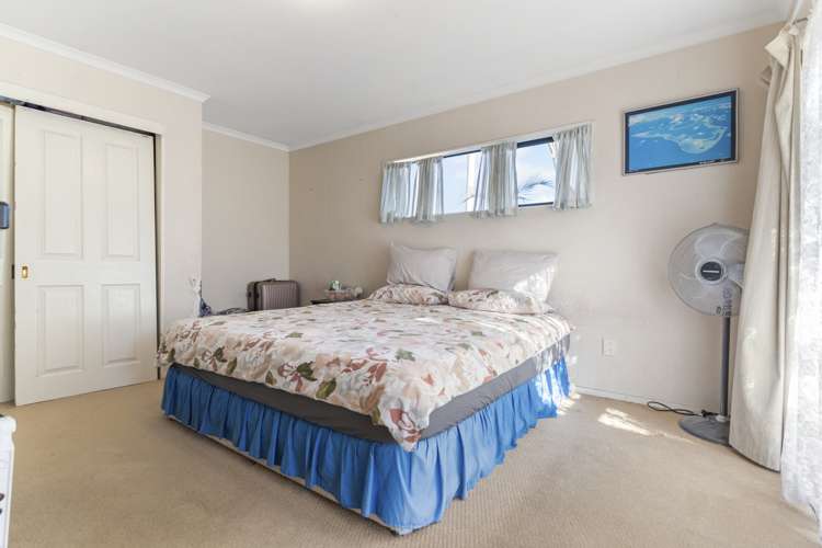 54 Etherton Drive Manurewa_8