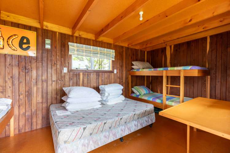 61 Akitio Esplanade Pongaroa_19