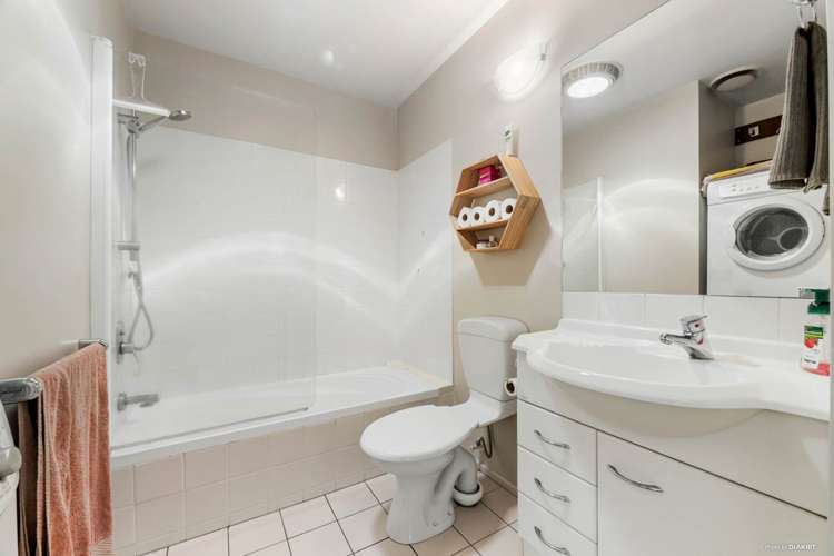 42/92 Bush Road Albany_12