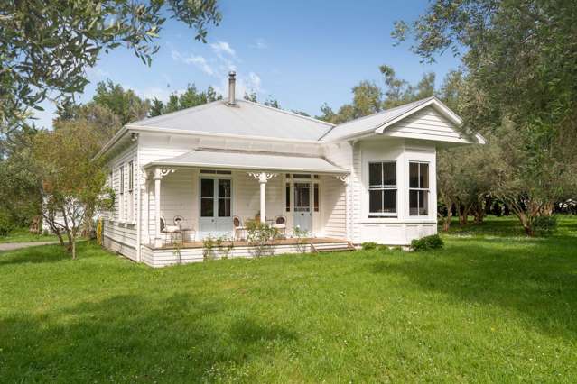 Quintessential Country Cottage