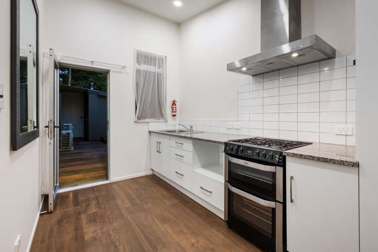 2/35 Huron Street Takapuna_23