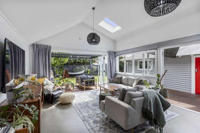 52 Woodward Road Mount Albert_4