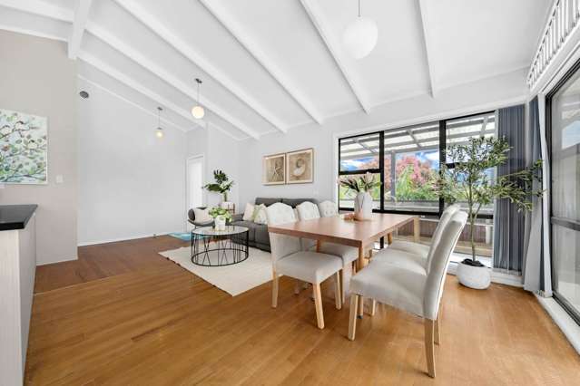 2 La Trobe Street Pakuranga Heights_4