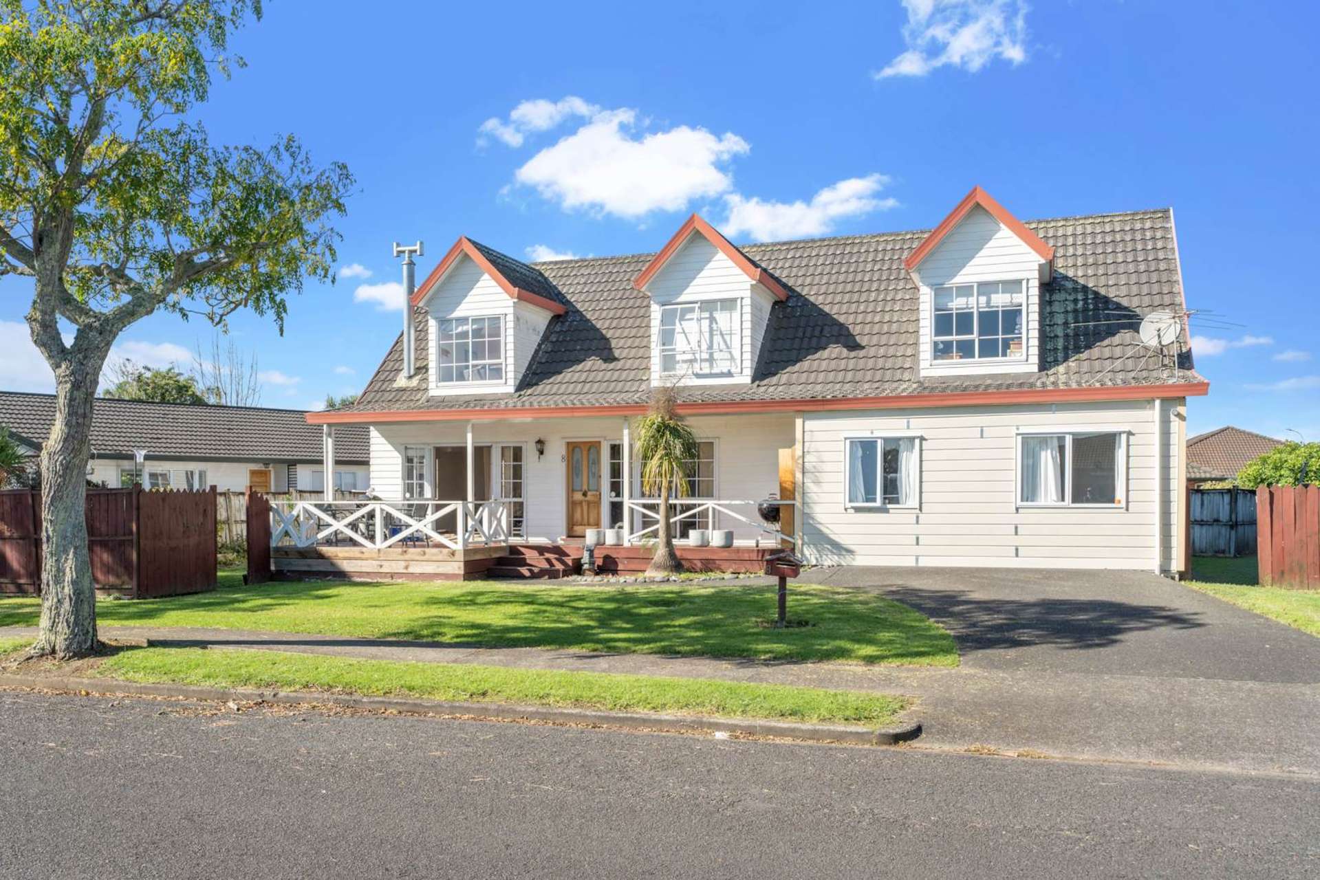 8 Evanda Crescent Conifer Grove_0