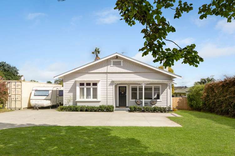 6 Sandspit Road Waiuku_0