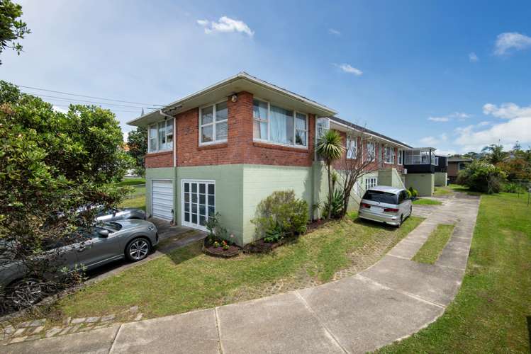 2/7 Hastings Road Mairangi Bay_15