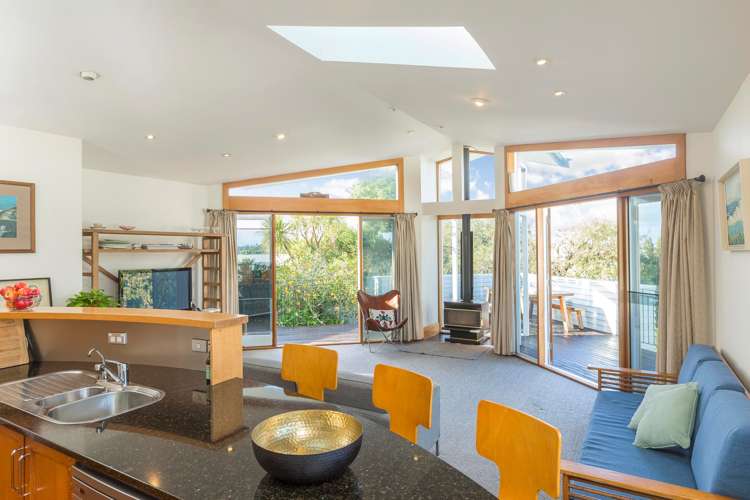 41 Ngataringa Road Devonport_12